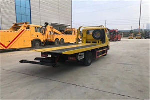 文昌非事故拖车